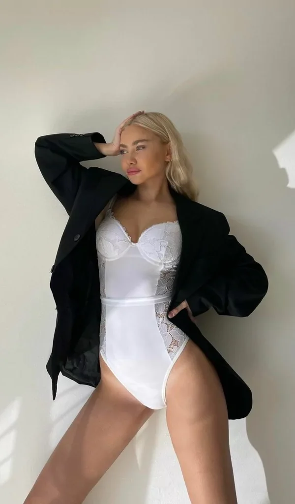 Andressa 5725