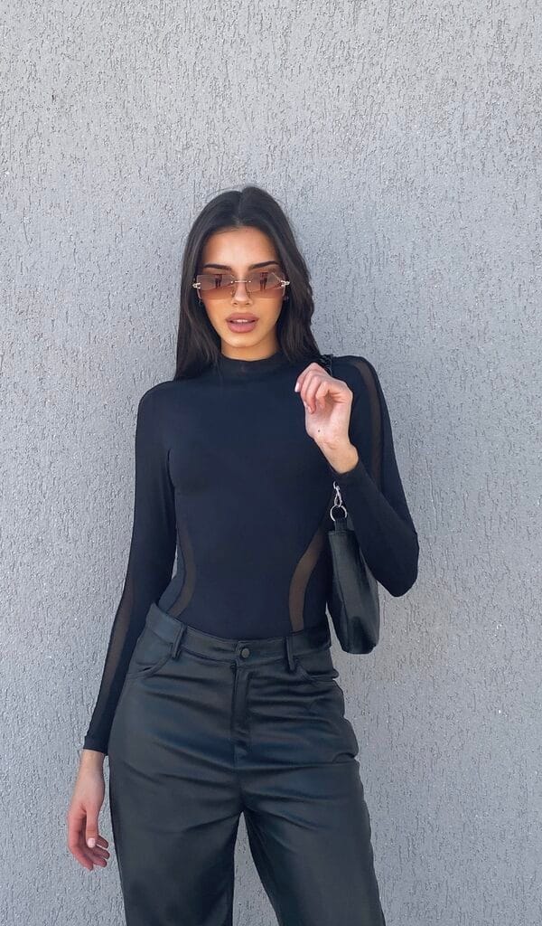 Andressa 5758